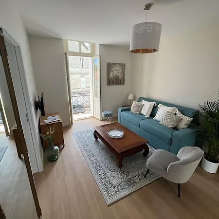Appartement Centre Ville * Terrasse * Clim * Wifi * Haut De Gamme * Angouleme Exterior photo